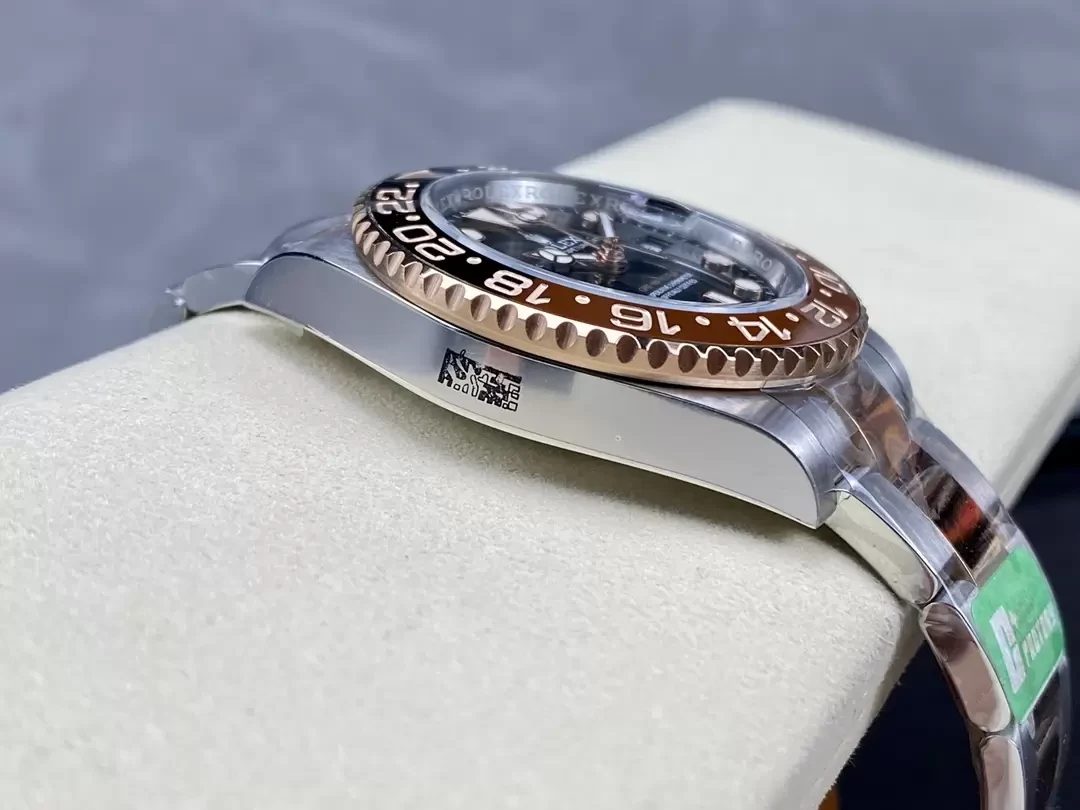 C+공장 롤렉스 GMT마스터 2 루트비어 로즈골드 콤비 m126711chnr