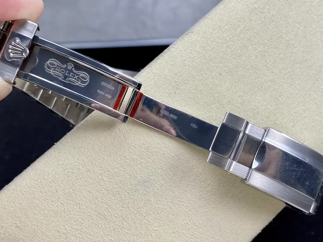 클린공장 롤렉스 GMT마스터 2 스트라이프 쥬빌레 40mm 126720 (3186 MV)