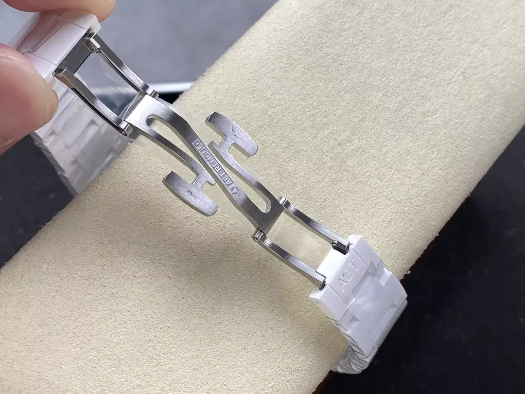 IPK공장 롤렉스 데이토나 그린 다이얼 화이트 세라믹 다이아 베젤 40mm