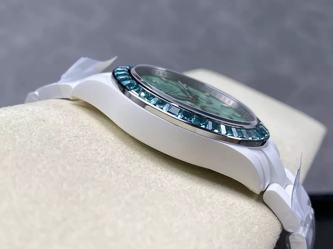 IPK공장 롤렉스 데이토나 그린 다이얼 화이트 세라믹 다이아 베젤 40mm