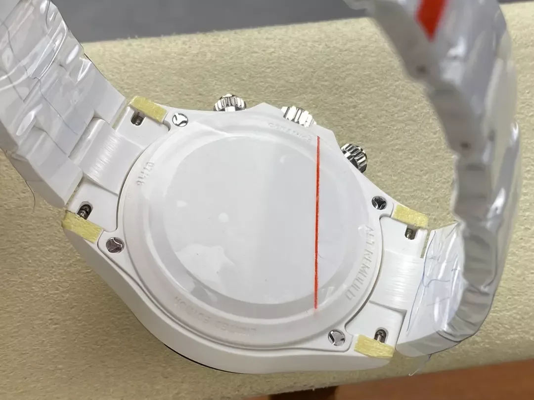 IPK공장 롤렉스 데이토나 그린 다이얼 화이트 세라믹 다이아 베젤 40mm