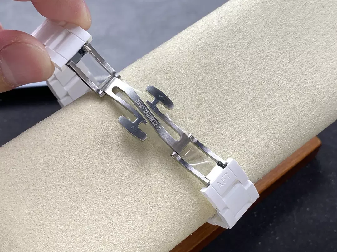 IPK공장 롤렉스 데이토나 블루 다이얼 화이트 세라믹 다이아 베젤 40mm