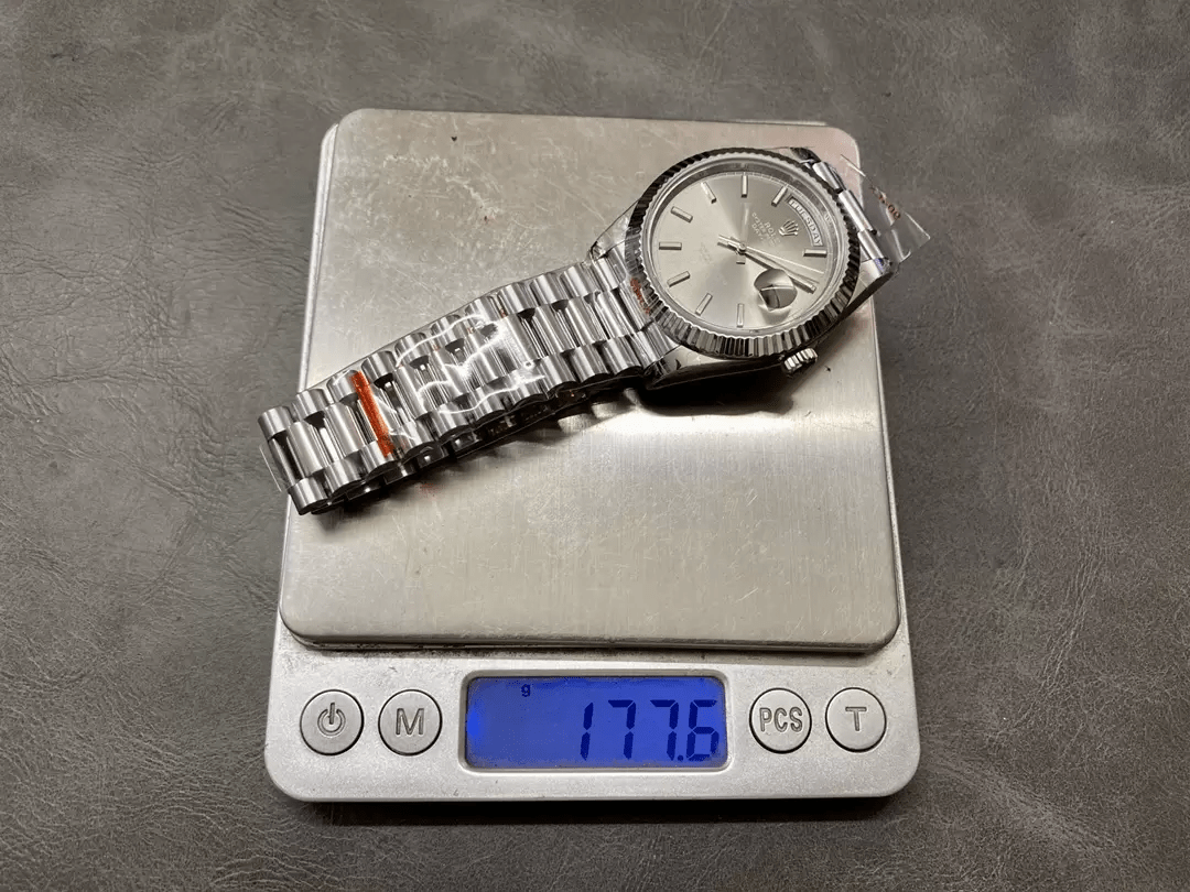 GM공장 V3 롤렉스 데이데이트 그레이 다이얼 40mm 228236