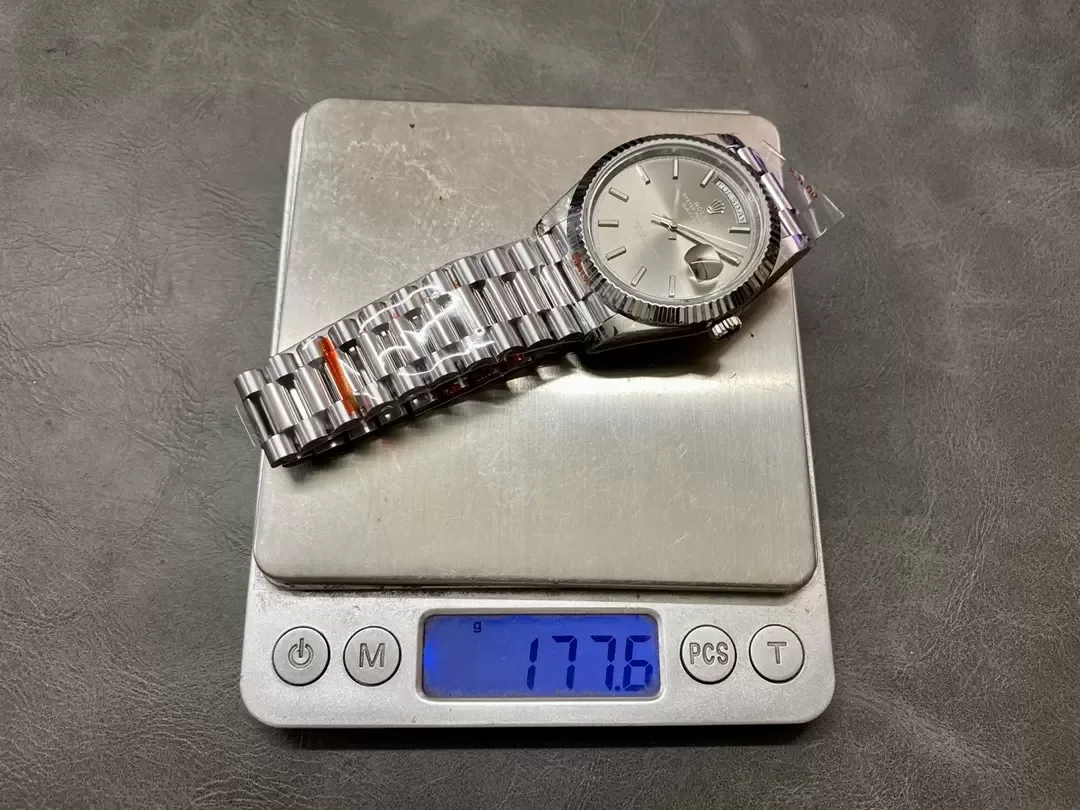 GM공장 V3 롤렉스 데이데이트 그레이 다이얼 40mm 228236