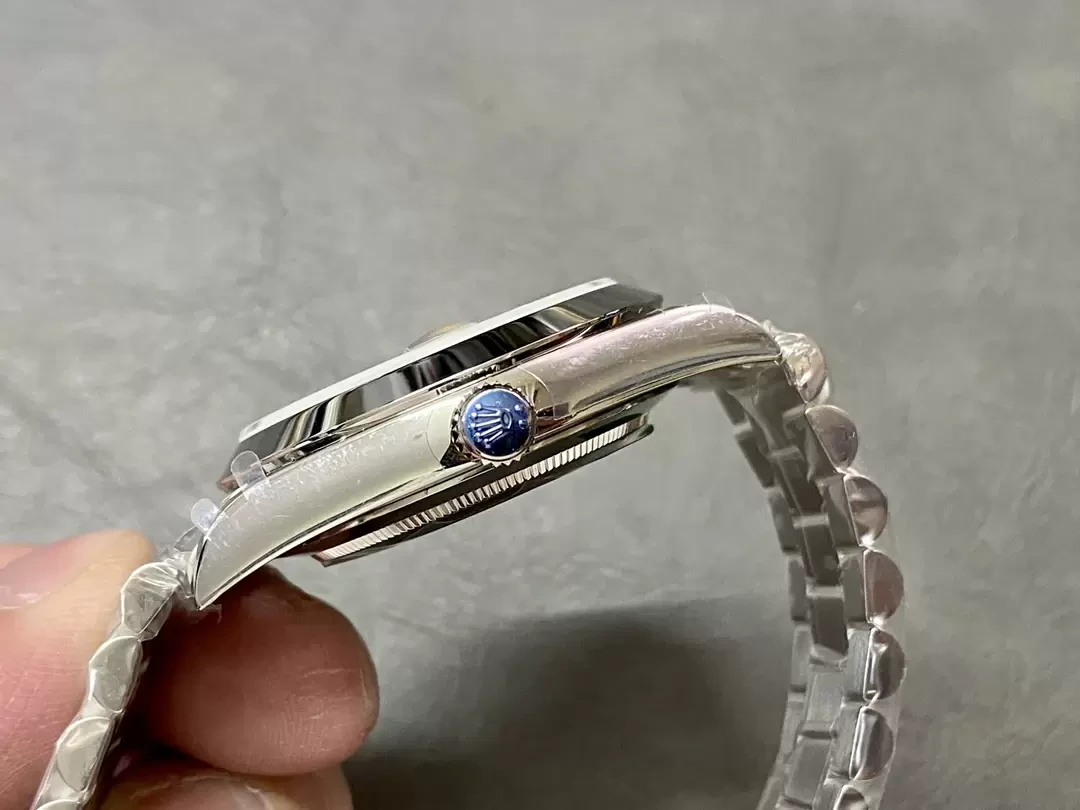 GM공장 V3 롤렉스 데이데이트 그린 아랍 다이얼 바게트 스무스 베젤 m228236