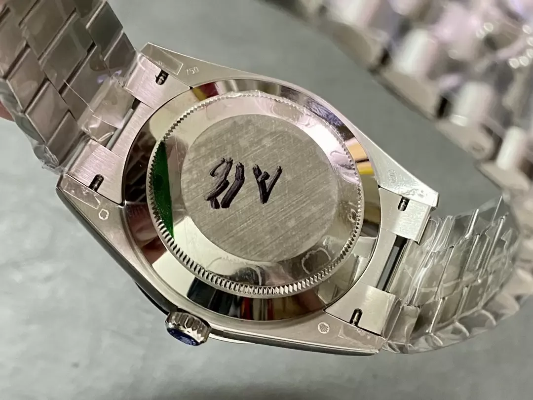 GM공장 V3 롤렉스 데이데이트 그린 아랍 다이얼 바게트 스무스 베젤 m228236