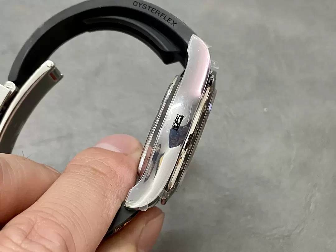 QF공장 롤렉스 코스모그래프 데이토나 M126519LN-0006 검판 8P 다이얼