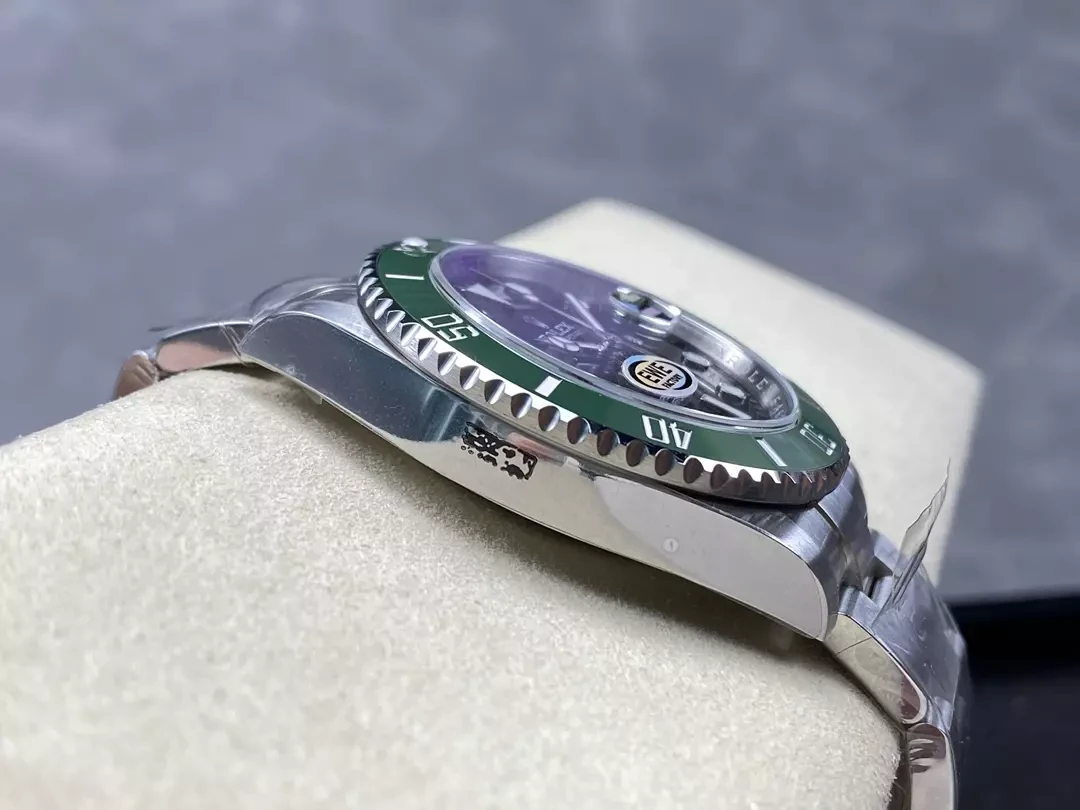 EW공장 롤렉스 서브마리너 신형 스타벅스 41mm 126610