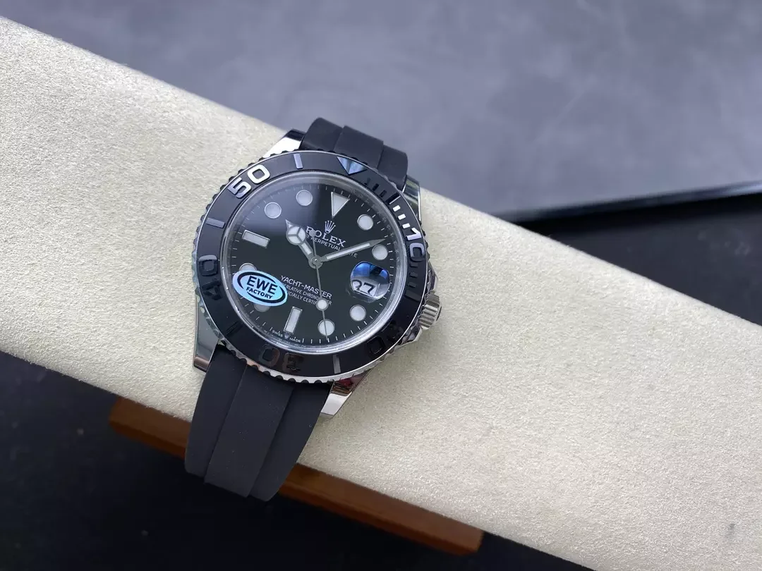 EW공장 롤렉스 요트마스터 블랙 다이얼 40mm 226659
