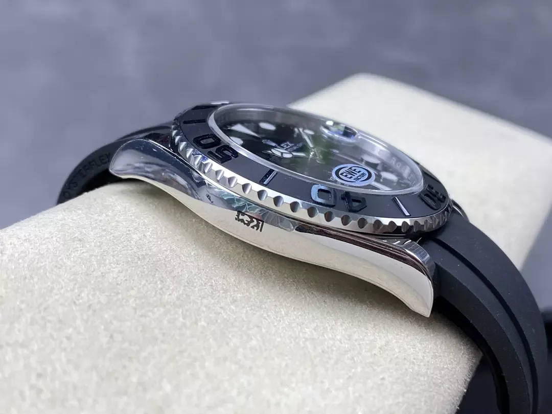 EW공장 롤렉스 요트마스터 블랙 다이얼 40mm 226659