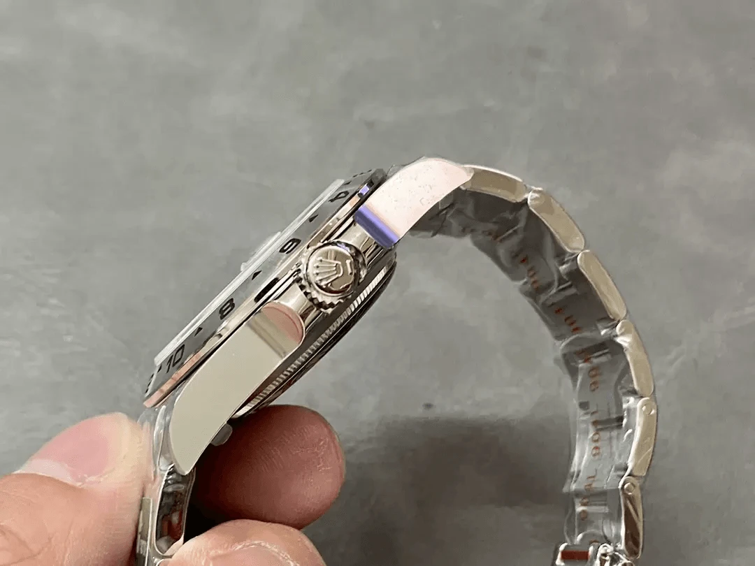 C+공장 롤렉스 익스플로러2 흰판 42mm M226570-0002