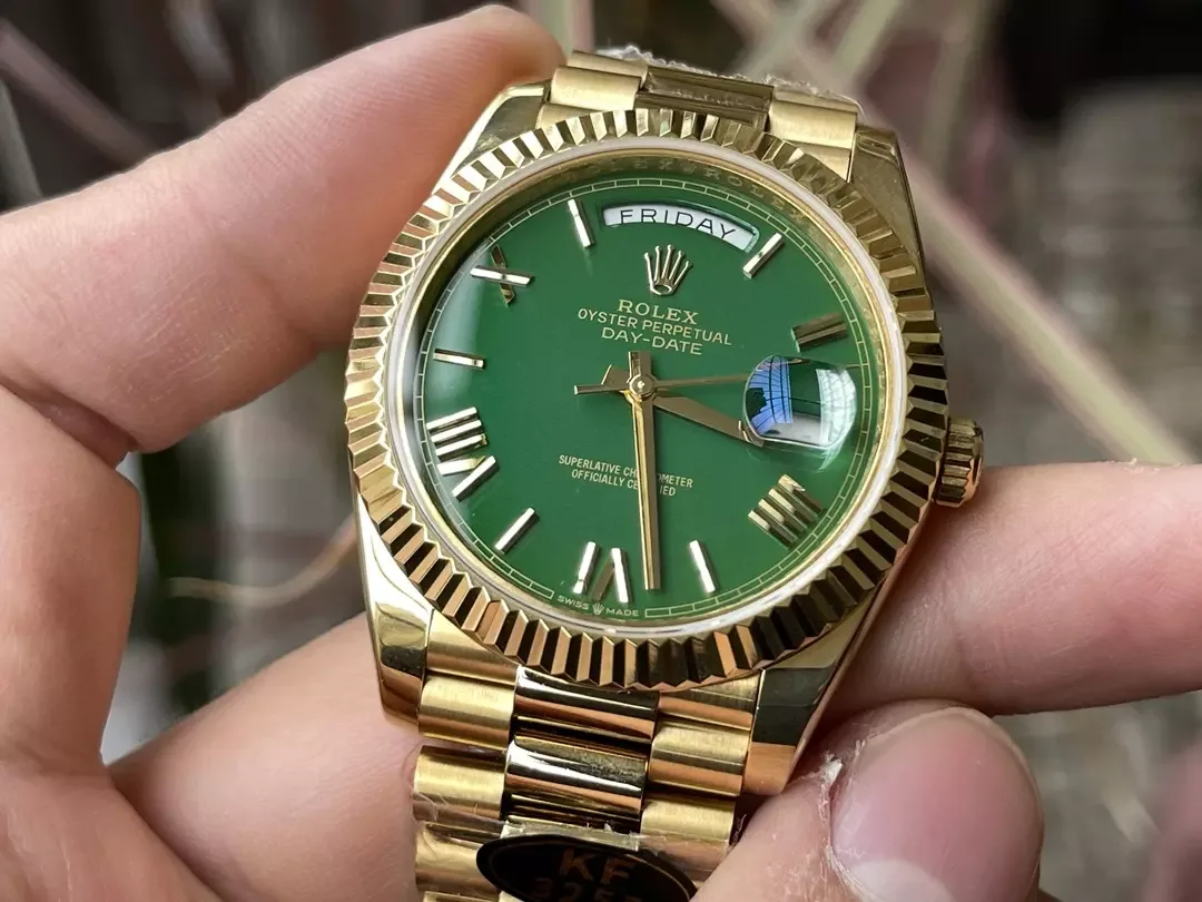 KF공장 롤렉스 데이데이트 그린 다이얼 옐로우 골드 금통 40mm 228235
