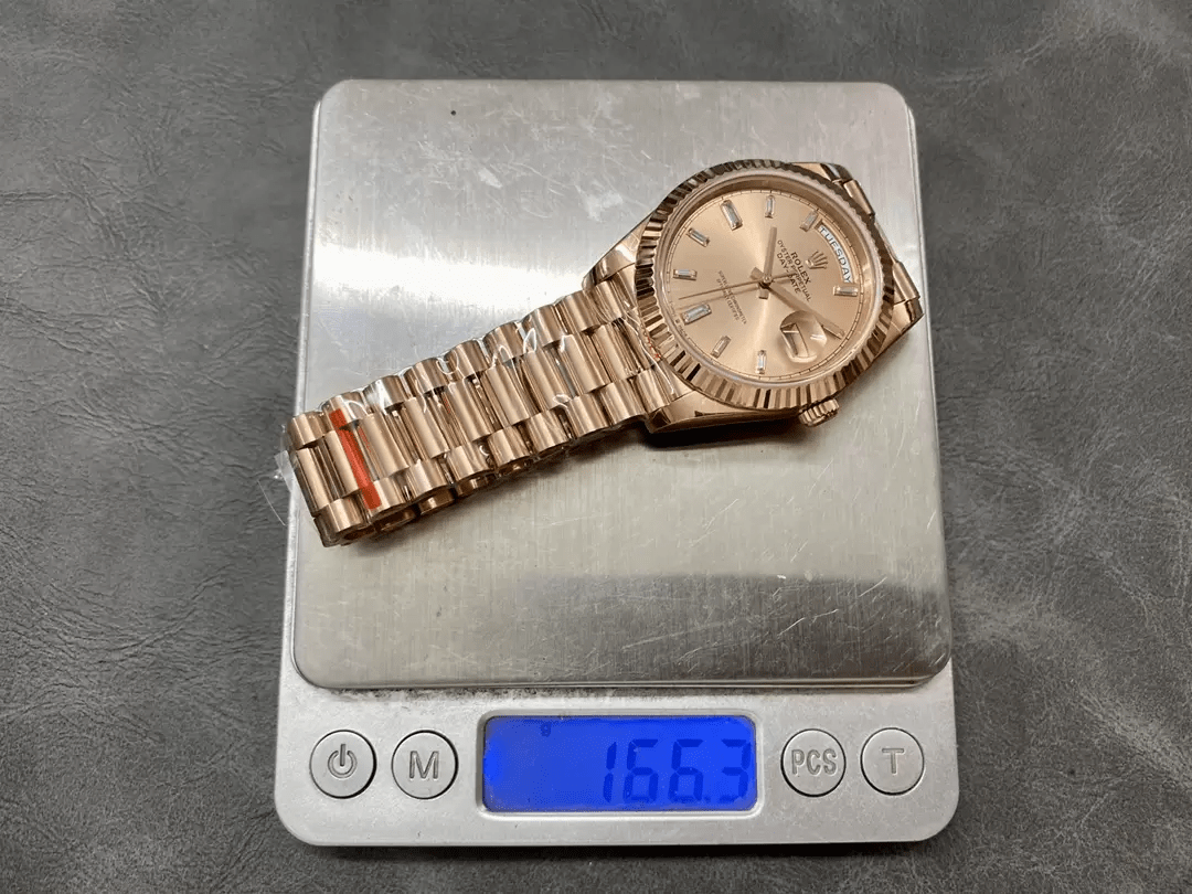 GM공장 V3 롤렉스 데이데이트 살몬 다이아 다이얼 로즈골드 금통 40mm 228235