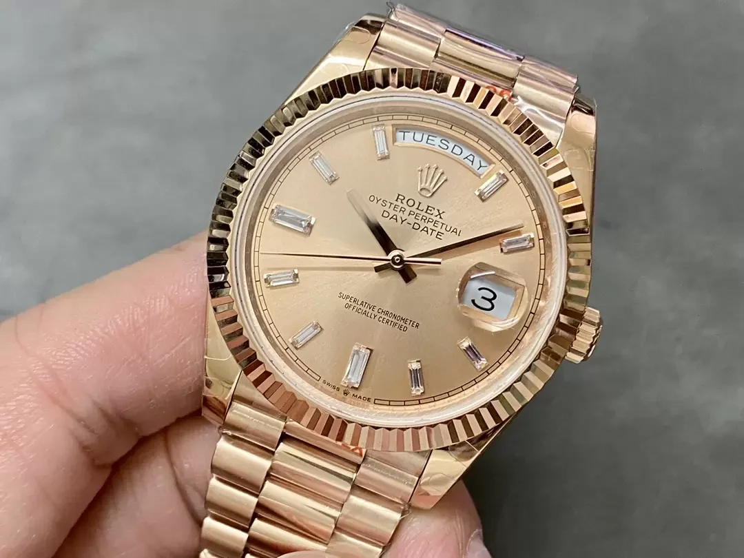 GM공장 V3 롤렉스 데이데이트 살몬 다이아 다이얼 로즈골드 금통 40mm 228235