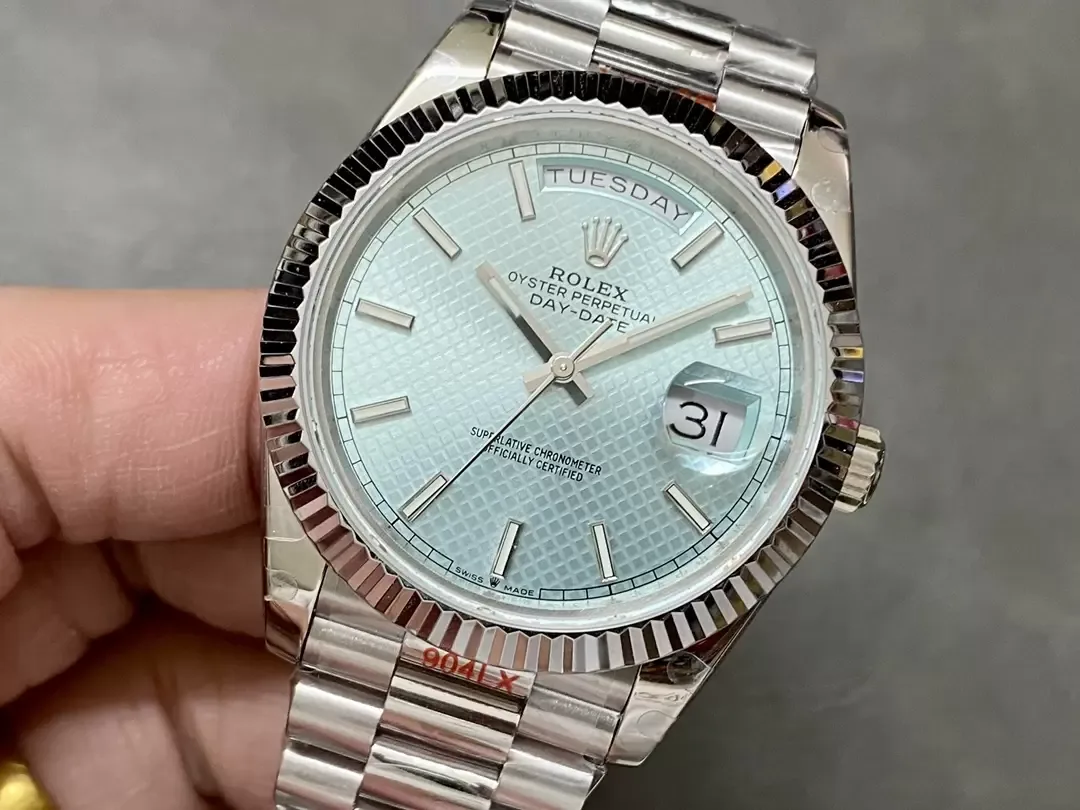 GM공장 V3 롤렉스 데이데이트 플래티넘 와플 다이얼 화이트 골드 금통 40mm m228236