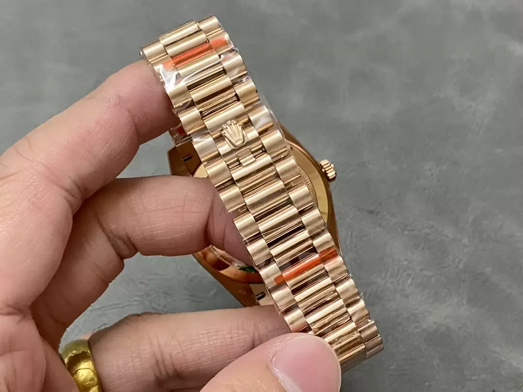 GM공장 V3 롤렉스 데이데이트 살몬 다이얼 로즈골드 금통 40mm 228235