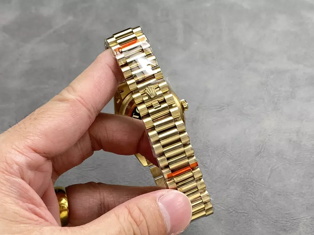 QF공장 롤렉스 데이데이트 그린 옴브레 다이얼 10P다이아 옐로우 골드 36mm 128238