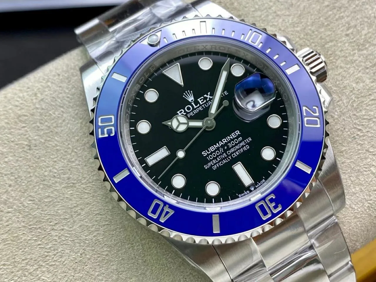 VS공장 롤렉스 신형 서브마리너 블랙 다이얼 스머프 베젤 41mm 126619