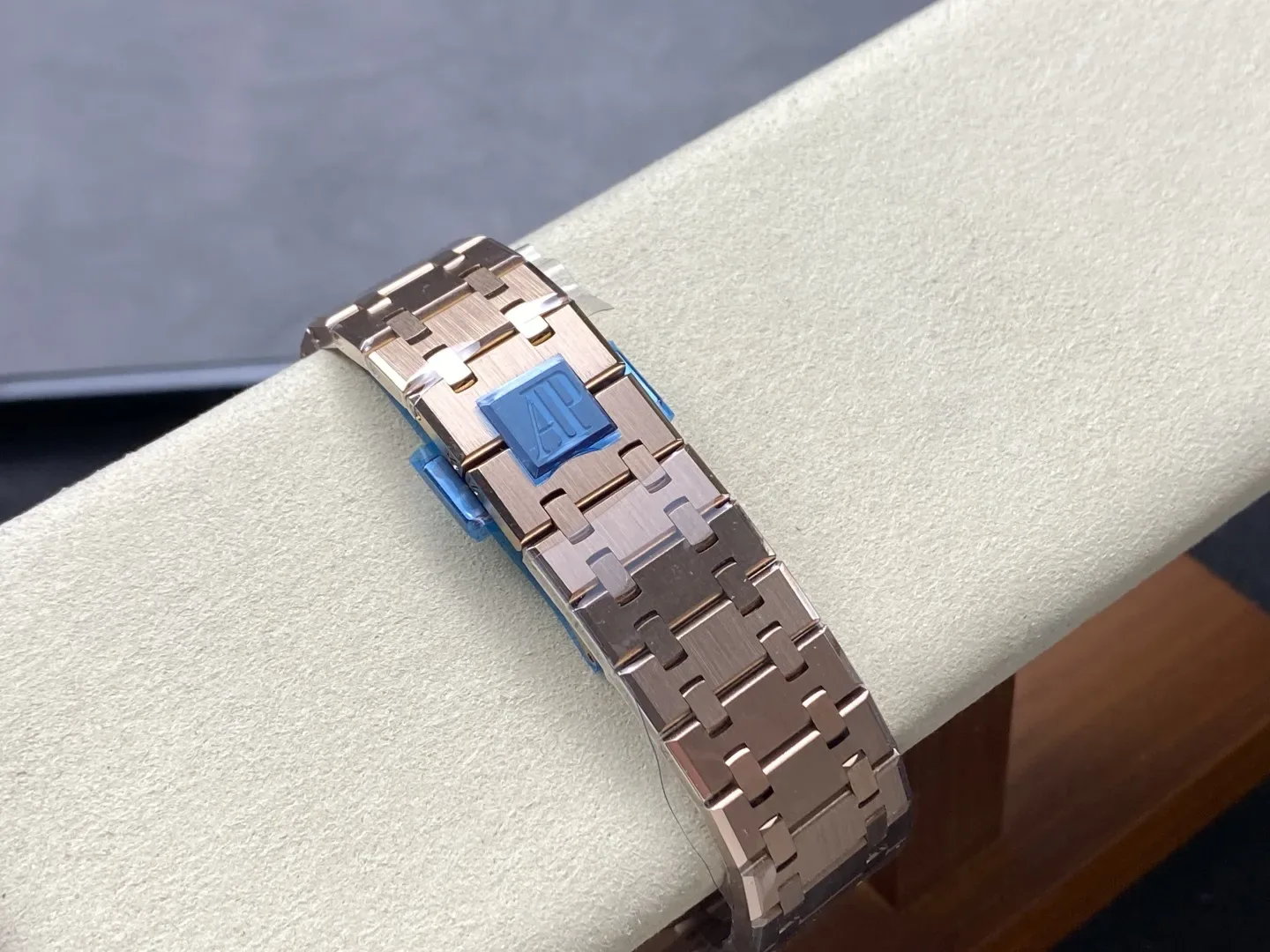 APS공장 오데마피게 로얄오크 크로노그래프 청판 다이얼 41mm 26240 RG