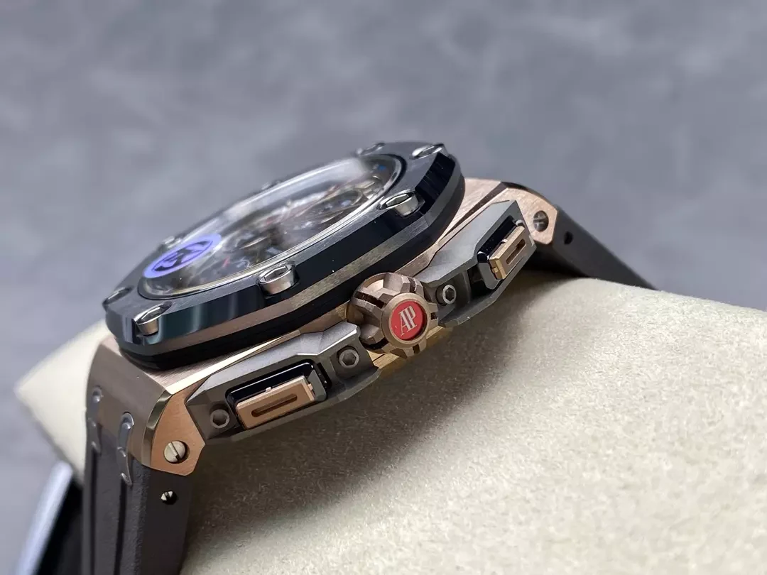 TK공장 오데마피게 로얄오크 오프쇼어 44mm 26568OM.OO.A004CA.01