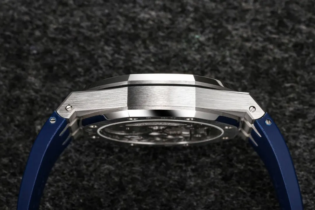 R8공장 오데마피게 로얄오크 셀프와인딩 플라잉 투르비용 26522TI.OO.1220TI.01