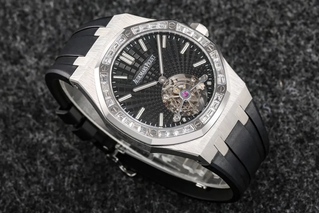 R8공장 오데마피게 로얄오크 셀프와인딩 플라잉 투르비용 26521BC.ZZ.1220BC.01