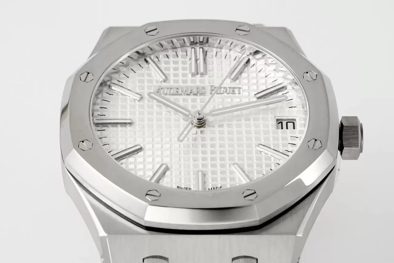 APS공장 오데마피게 로얄오크 50주년 한정판 화이트 다이얼 41mm 15510