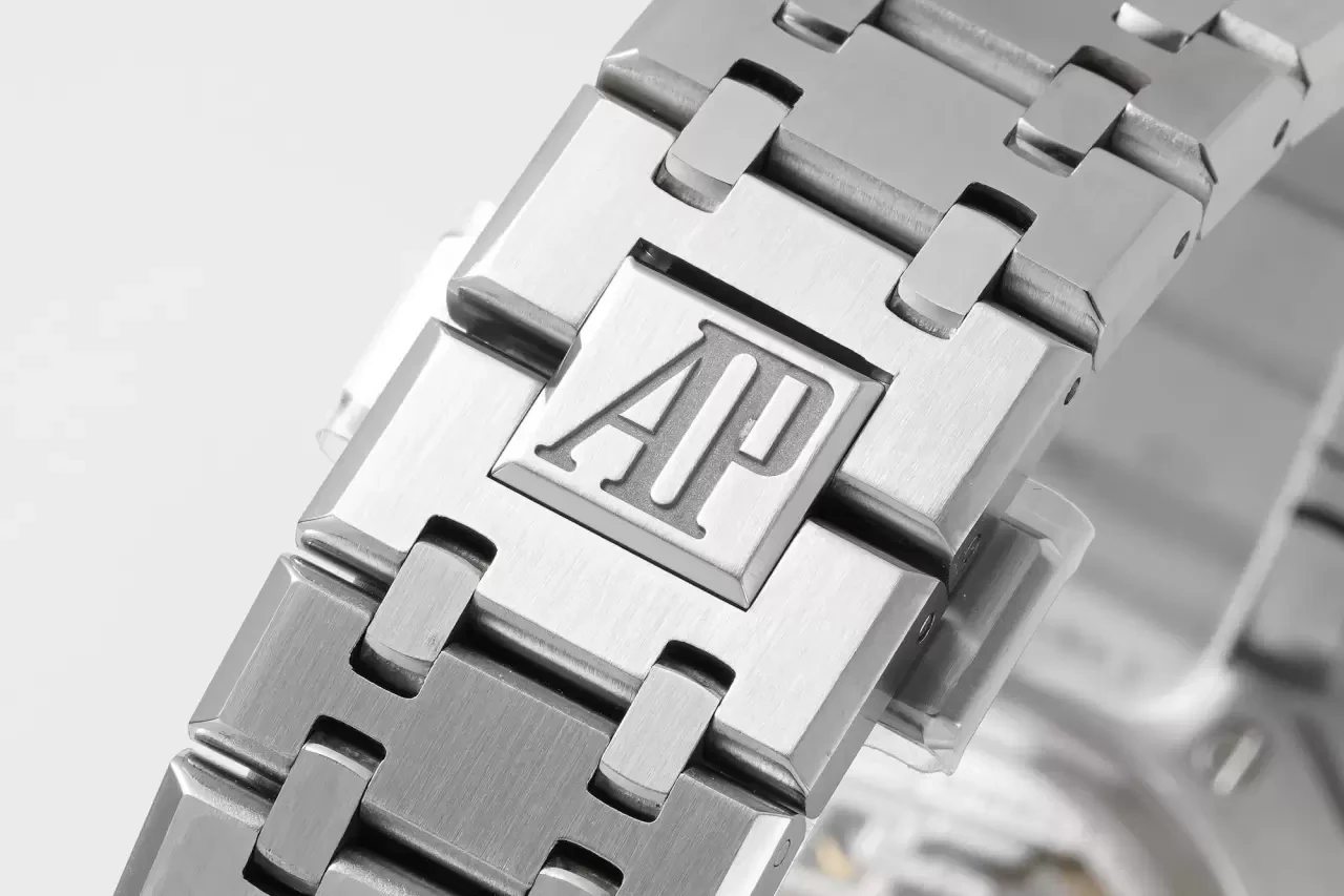 APS공장 오데마피게 로얄오크 50주년 한정판 화이트 다이얼 41mm 15510