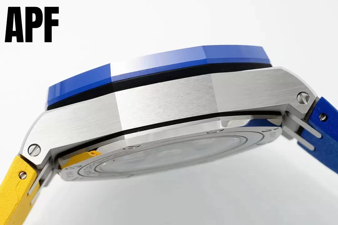 APF공장 오데마피게 로얄오크 오프셔 청판 다이얼 44mm 26400SO.OO.A057CA.01