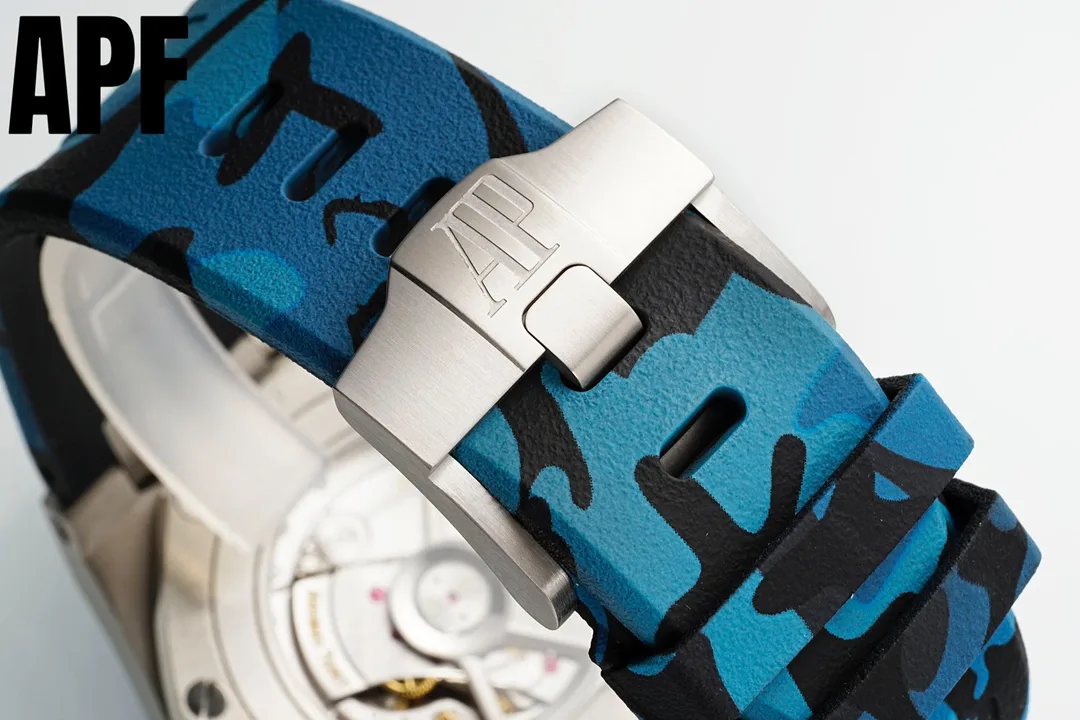 APF공장 오데마피게 로얄오크 오프셔 청판 다이얼 44mm 26400SO.OO.A335CA.01