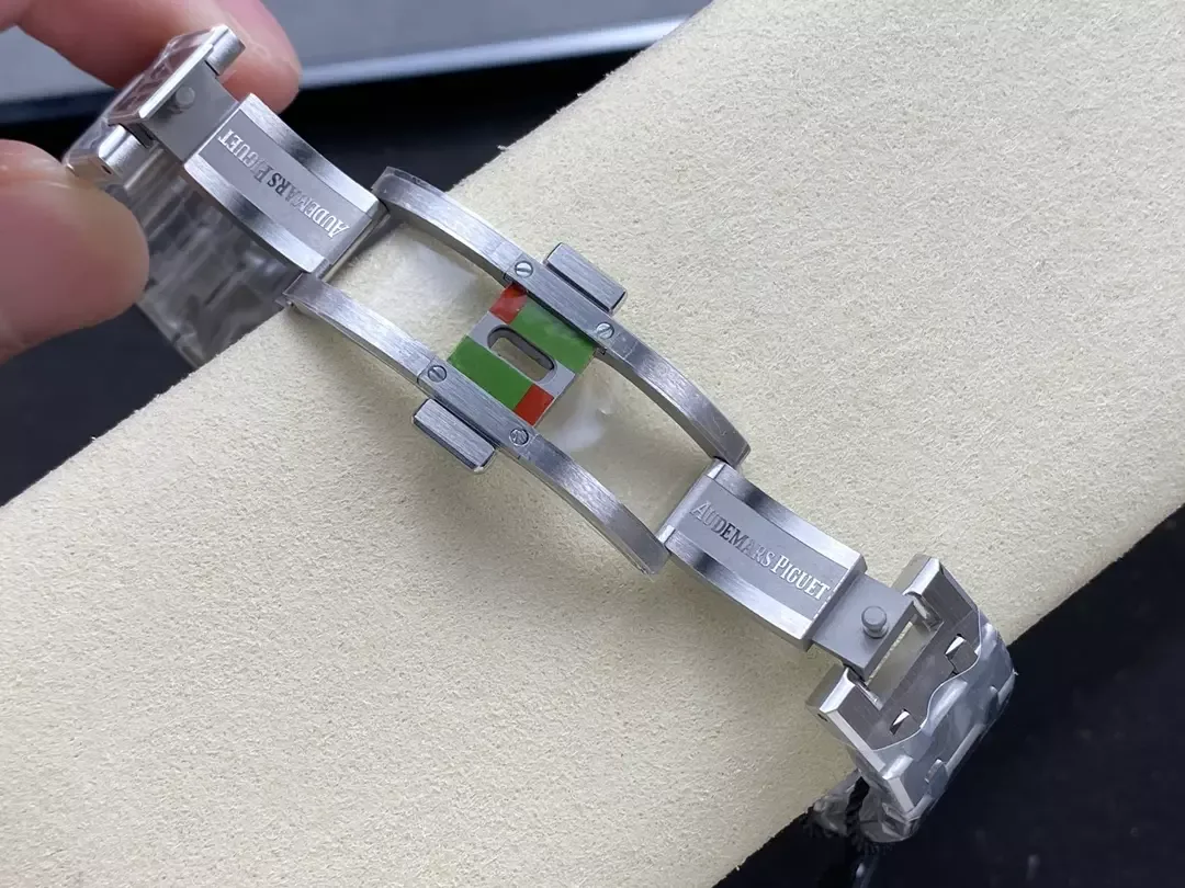 ZF공장 오데마피게 로얄오크 레이디 33mm 청판 다이얼 스틸 67651