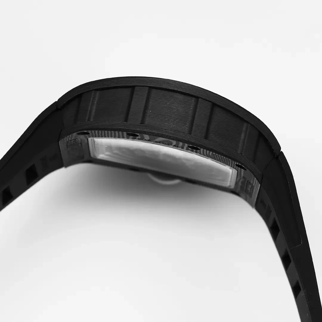 BBR공장 리차드밀 부바왓슨 RM055 블랙카본 케이스 화이트 포인트 블랙 밴드