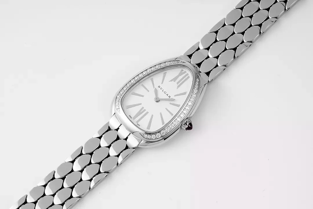 BV공장 불가리 세르펜티 세두토리 스틸 다이아 베젤 화이트 다이얼 103361