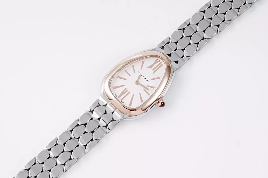 BV공장 불가리 세르펜티 세두토리 로즈골드 베젤 화이트 다이얼 103144