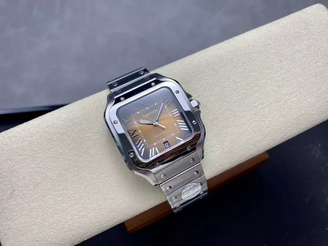 BV공장 까르띠에 산토스 브라운 다이얼 40mm WSSA0064