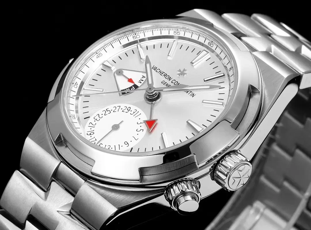 PZ공장 바쉐론콘스탄틴 오버시즈 듀얼타임 화이트 다이얼 7900V