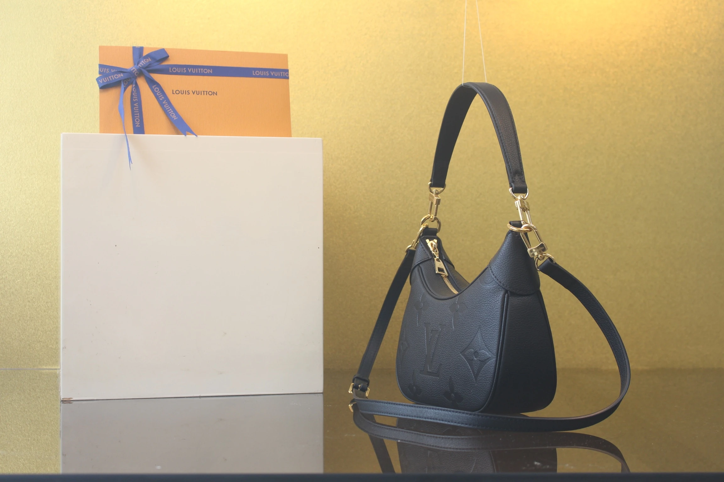 루이비통 바가텔 숄더백 앙프렝뜨 블랙 M46002