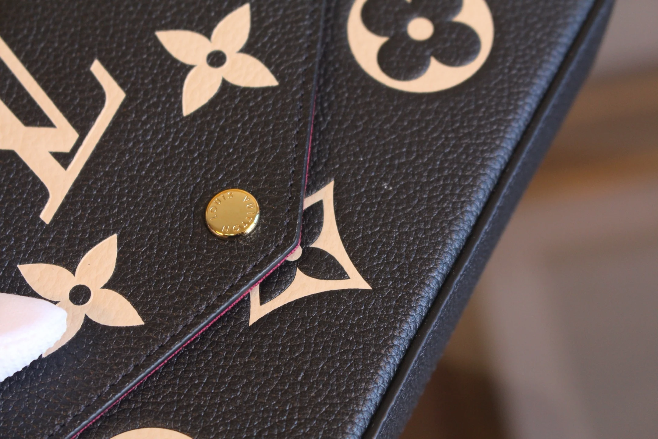 루이비통 펠리시 포쉐트 블랙 베이지 M80482