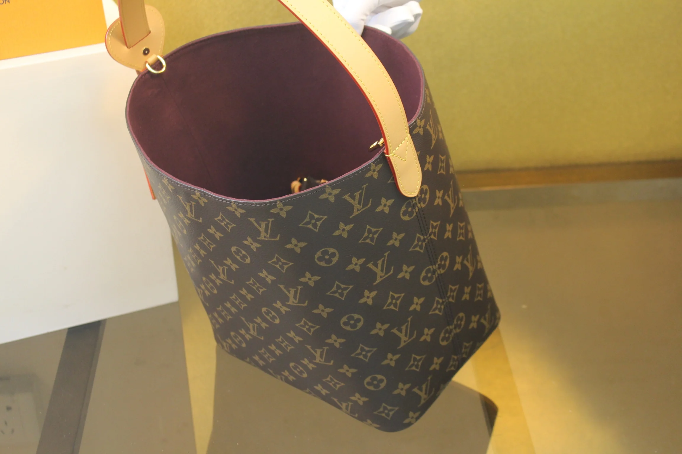 루이비통 올 인 GM 모노그램 M12926