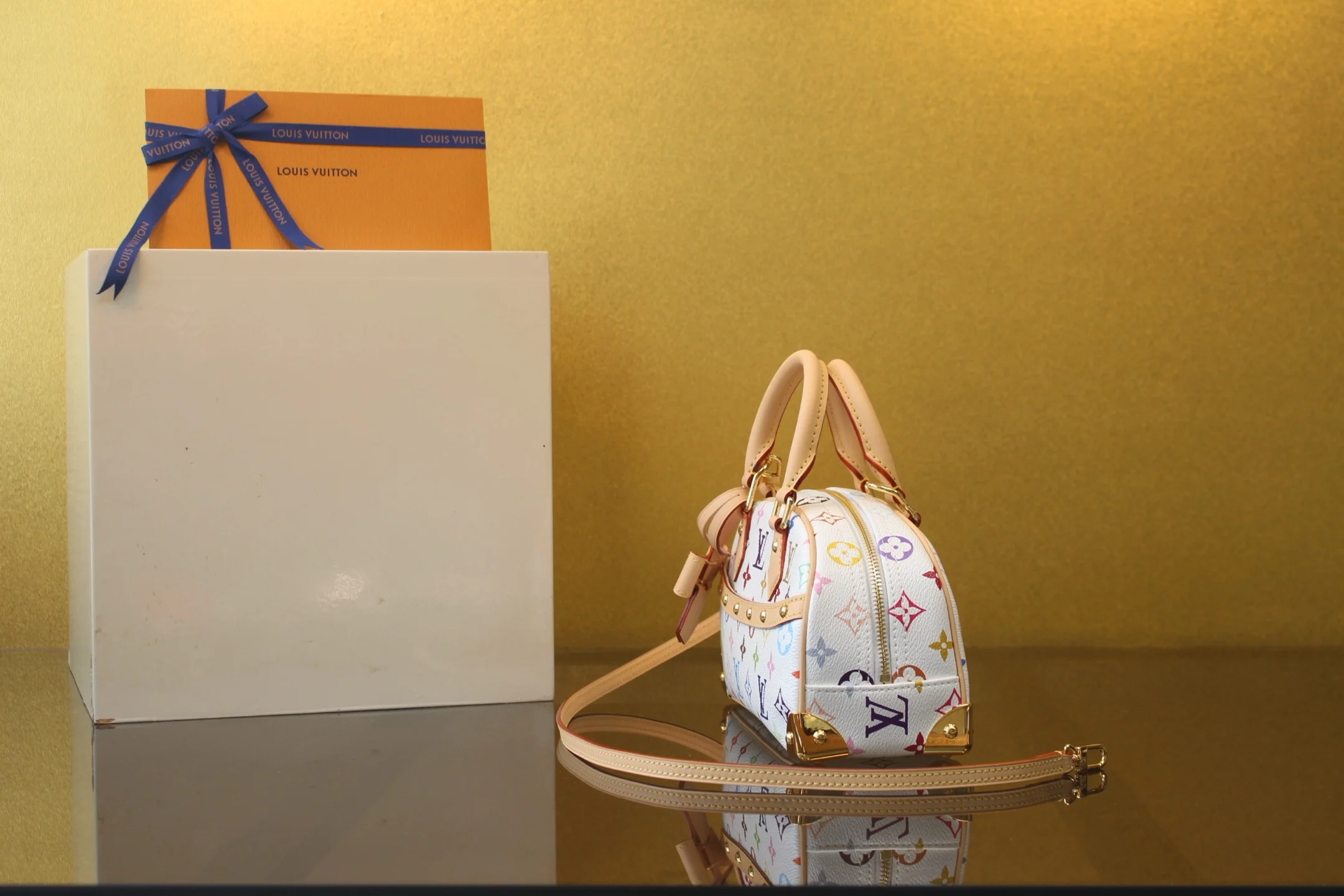 루이비통 x 무라카미 타카시 핸드백 이스트 웨스트 멀티컬러 M13084