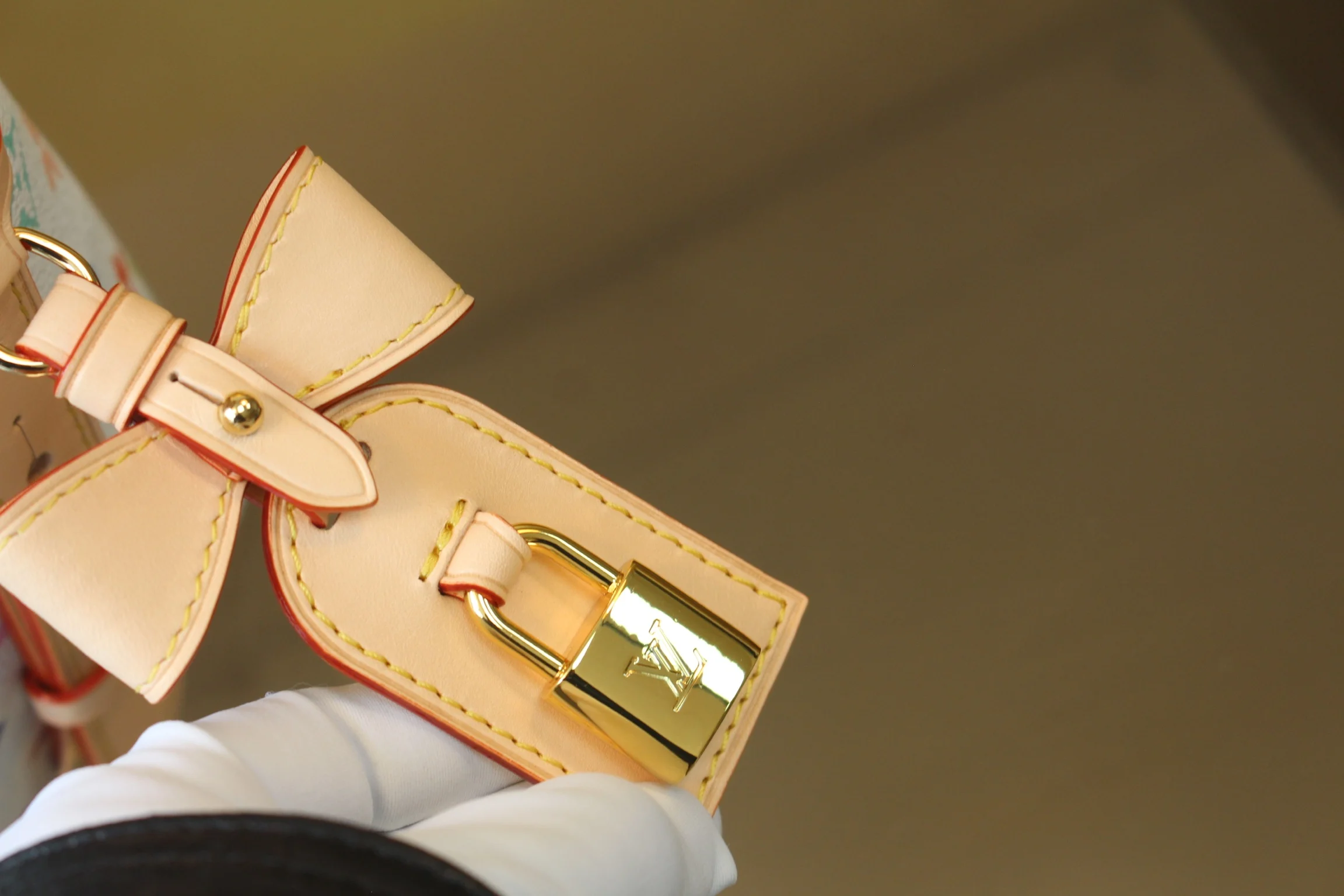 루이비통 LV x TM 올인 BB 버킷백 M13089