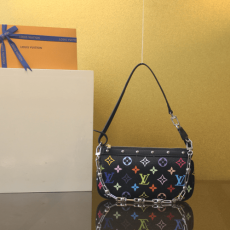 LV x TM 포쉐트 악세수아 기타 모노그램 캔버스 M13663