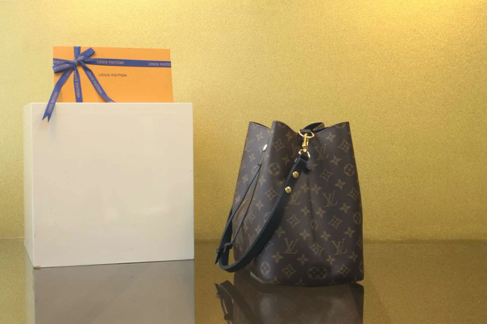 루이비통 네오노에 MM 모노그램 M44020