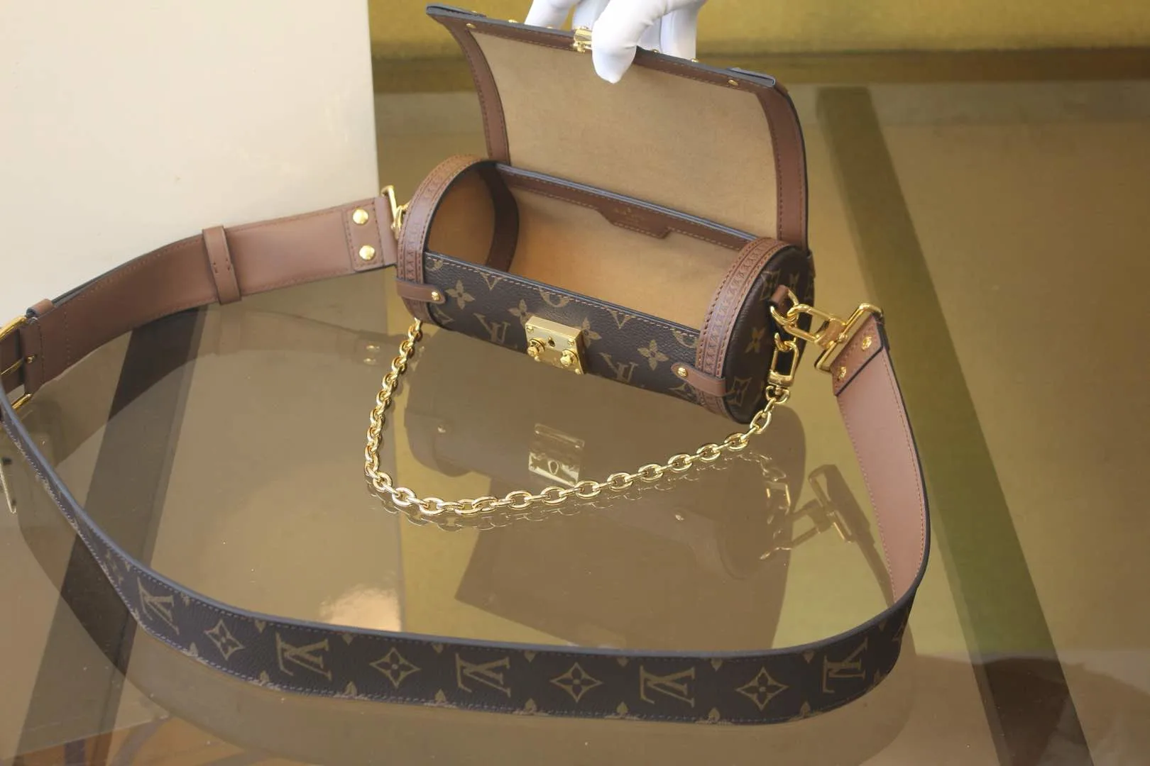 루이비통 빠삐용 트렁크 모노그램 M57835