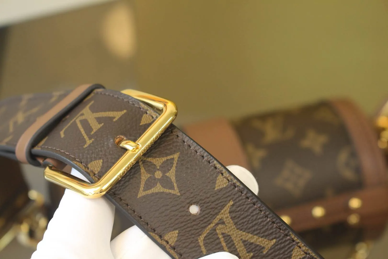 루이비통 빠삐용 트렁크 모노그램 M57835