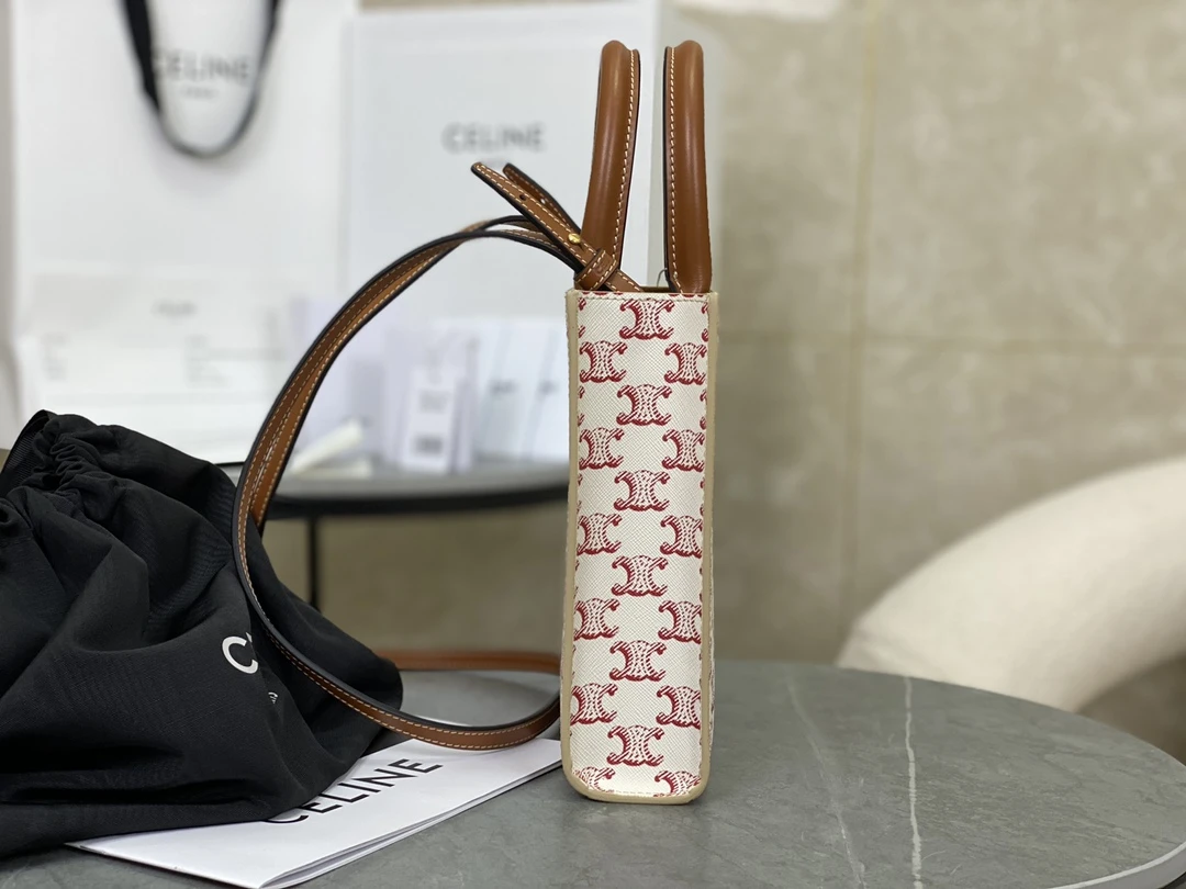 셀린느 샤이니 버티컬 카바스 캔버스백 194372