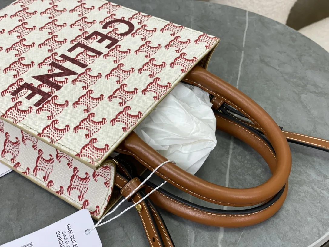 셀린느 샤이니 버티컬 카바스 캔버스백 194372