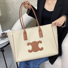 셀린느 퀴르 트리오페 드로우스트링 라지 토트백 내추럴 탄 199973
