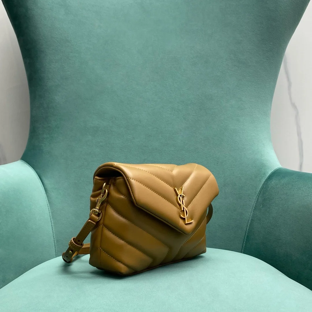 생로랑 모노그램 루루 토이 숄더백 브라운 금장 467072