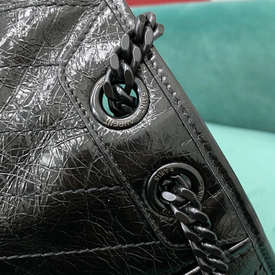 공장 생로랑 여성 니키 미디움 체인 숄더백 블랙 498894